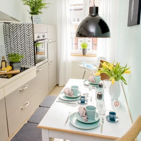 Apartment Wildfang *